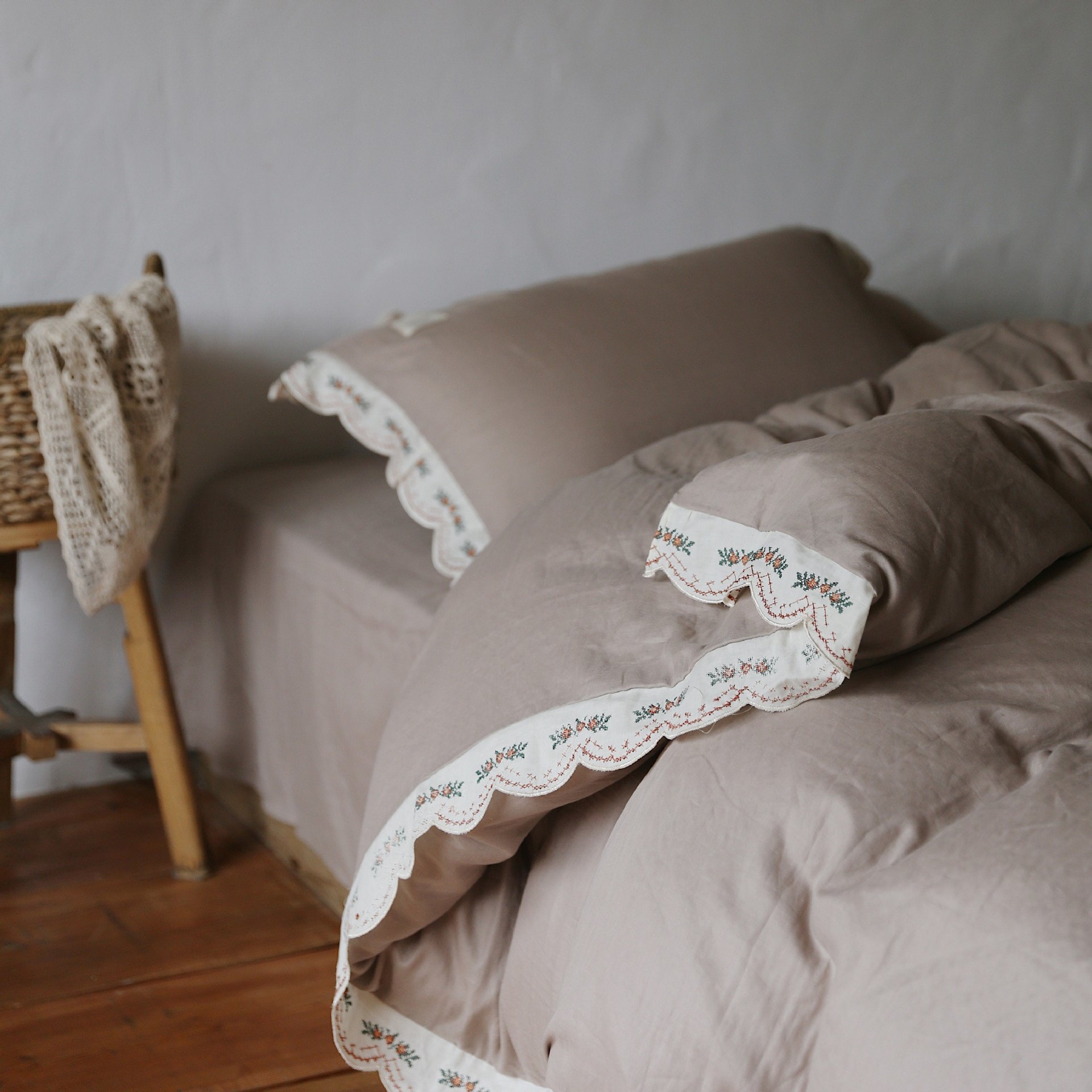 法式复古轻奢全棉双层纱四件套刺绣花边被套纯色纱布软糯双人套