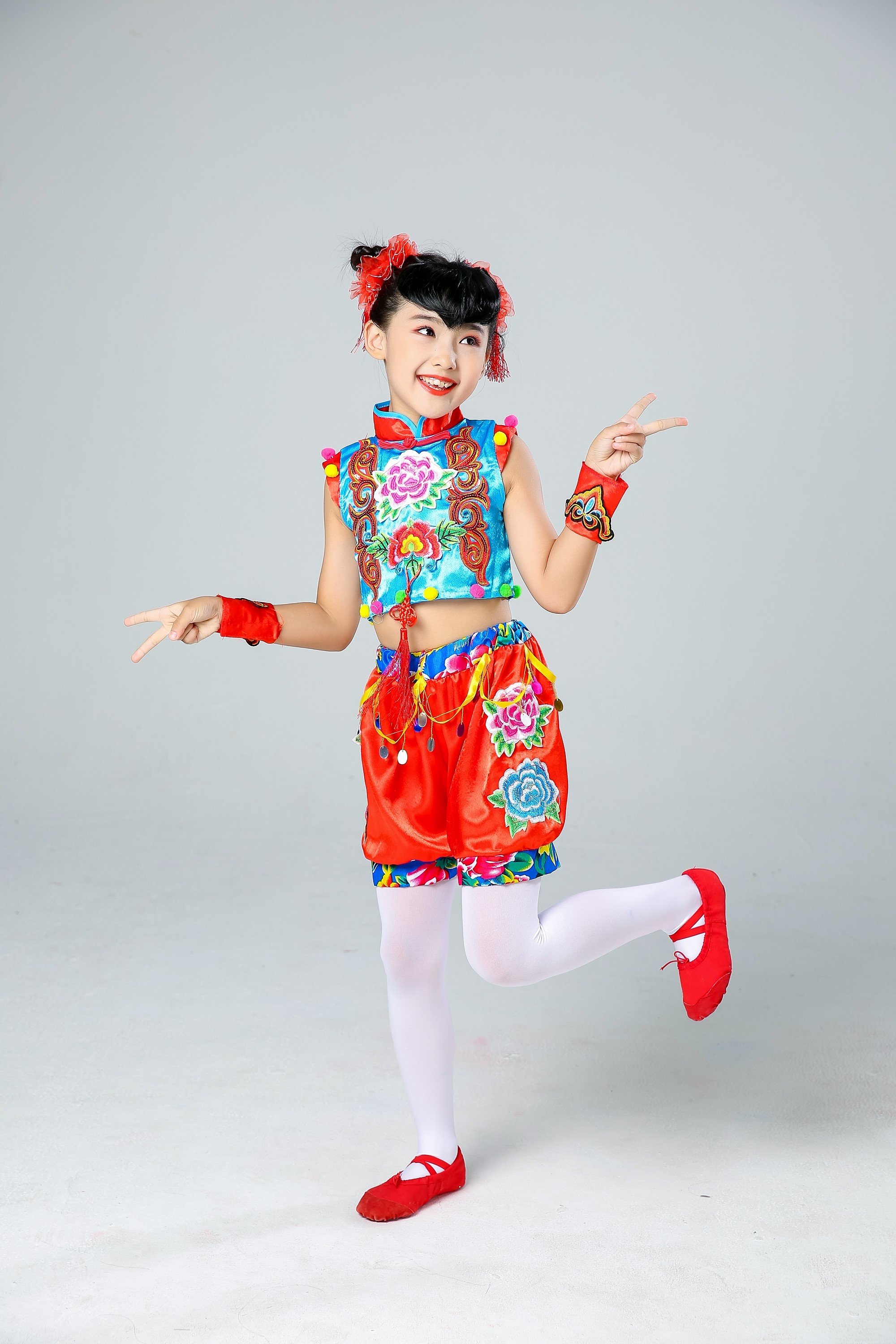 儿童喜庆秧歌表演服装中国风腰鼓舞蹈服民族舞龙打鼓幼儿元旦新