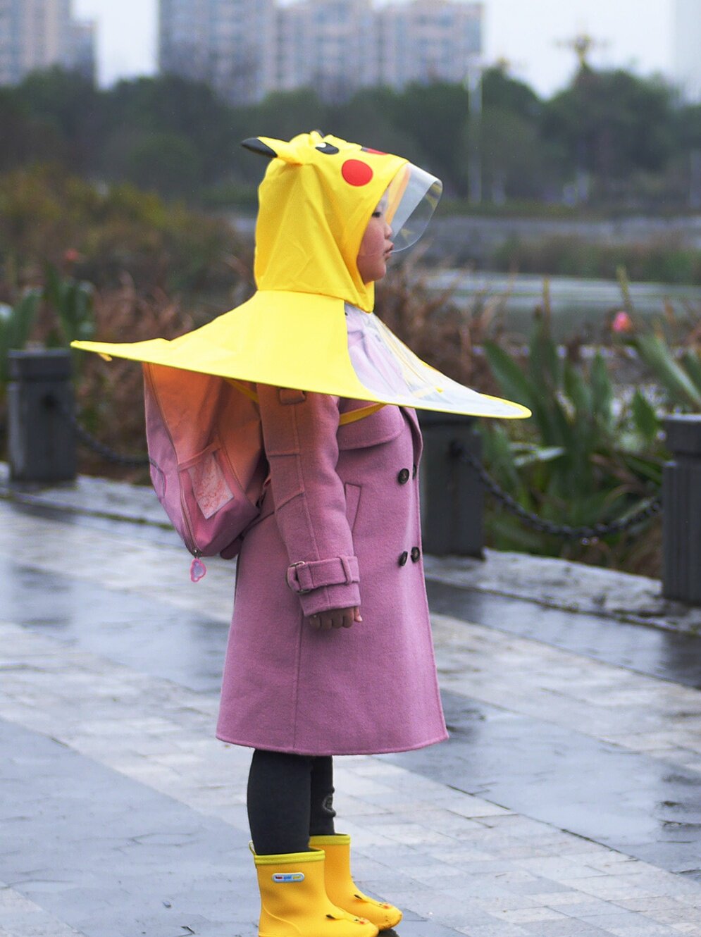 小童雨披斗篷儿童雨衣女小学生雨衣长款全身时尚连体雨衣儿童卡