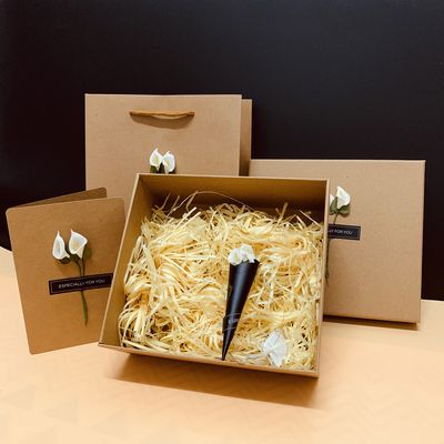 礼物盒子礼品盒精美韩版简c约生日礼物盒发光圣诞礼盒包装盒贺卡