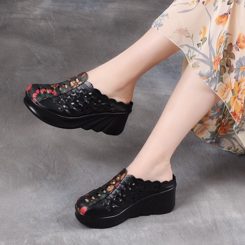 真皮中老年包头拖鞋女士夏外穿民族风全牛皮皮托防滑n舒适妈妈凉