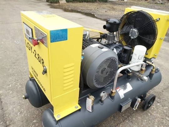 开山15kw螺杆空压机带罐工地地带风镐专用冲气泵