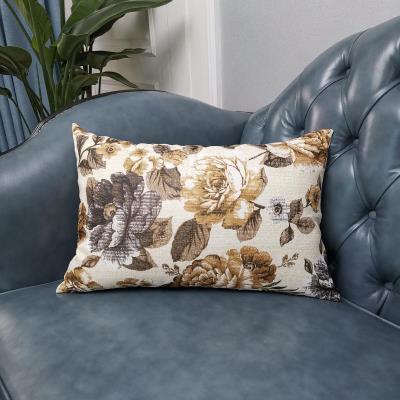 沙发上的抱枕靠垫大的图片