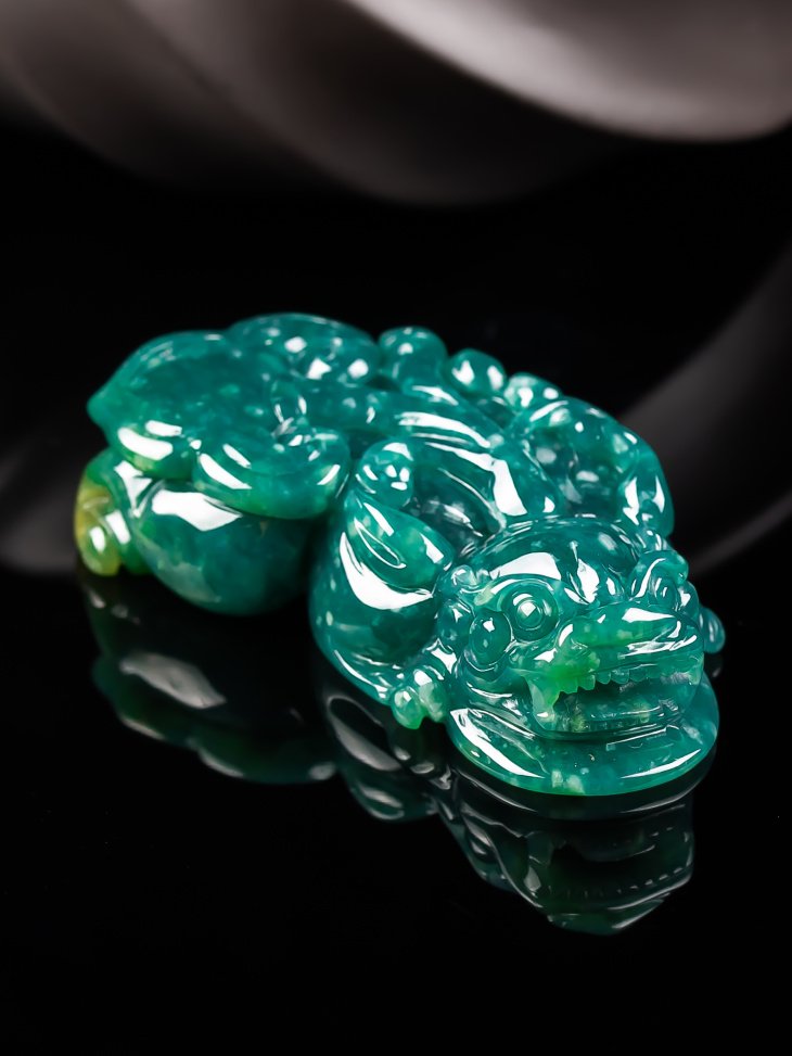 冰糯种翡翠貔貅吊坠男款天然玉石貔貅吊坠玉器挂件a货带证书