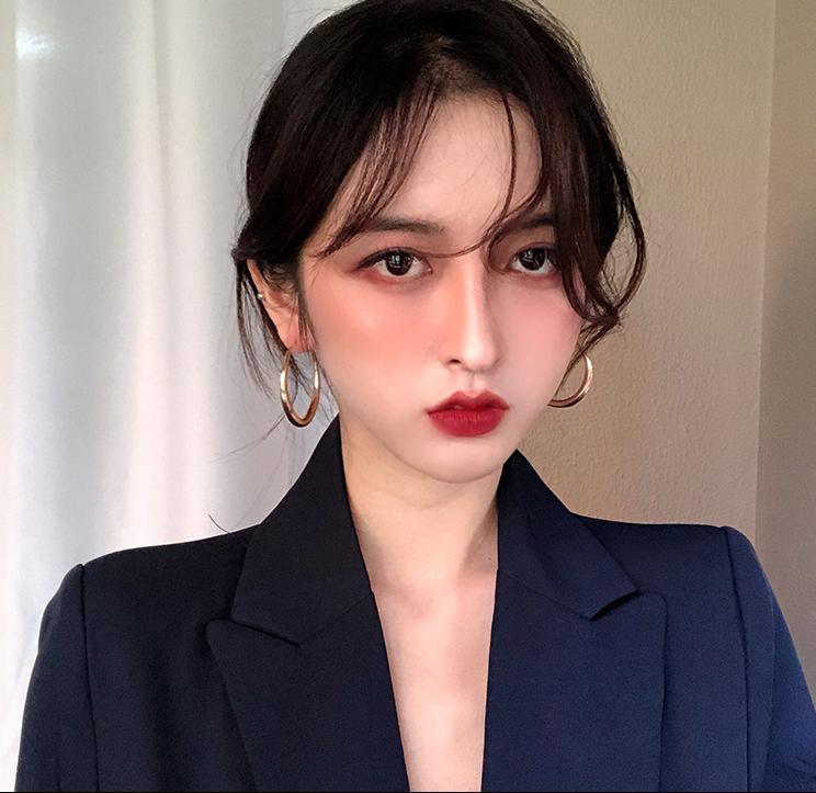 大圆脸适合的耳饰时尚大耳环圆环气质潮人大气耳坠大款女修饰脸型