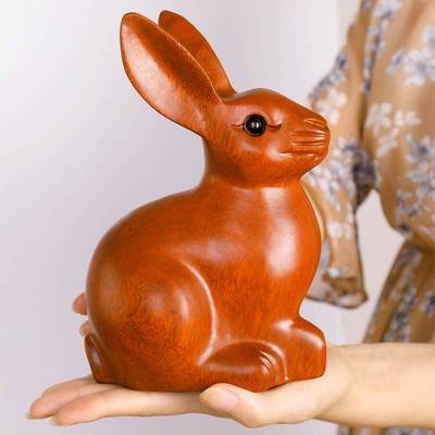 木雕兔子摆件红木招财木制生肖兔实木绿色木质吊坠工艺品木头福兔