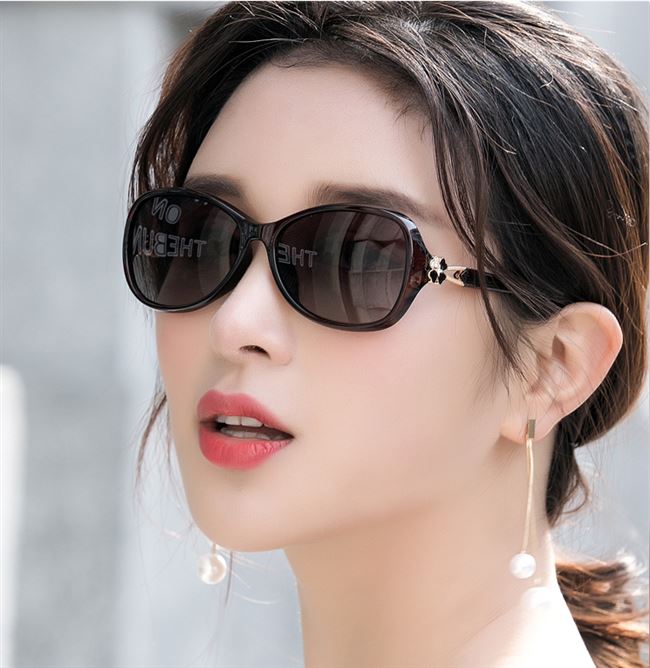 圆脸脸优雅新款小小脸长紫外线防墨镜太阳镜女士眼镜框开车2020