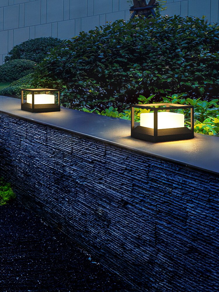 太阳能柱头灯户外庭院景观灯防水现代简约围墙别墅大门灯室外柱灯