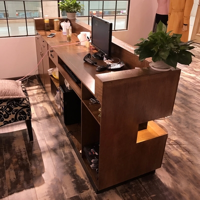 超市收银台复古图片