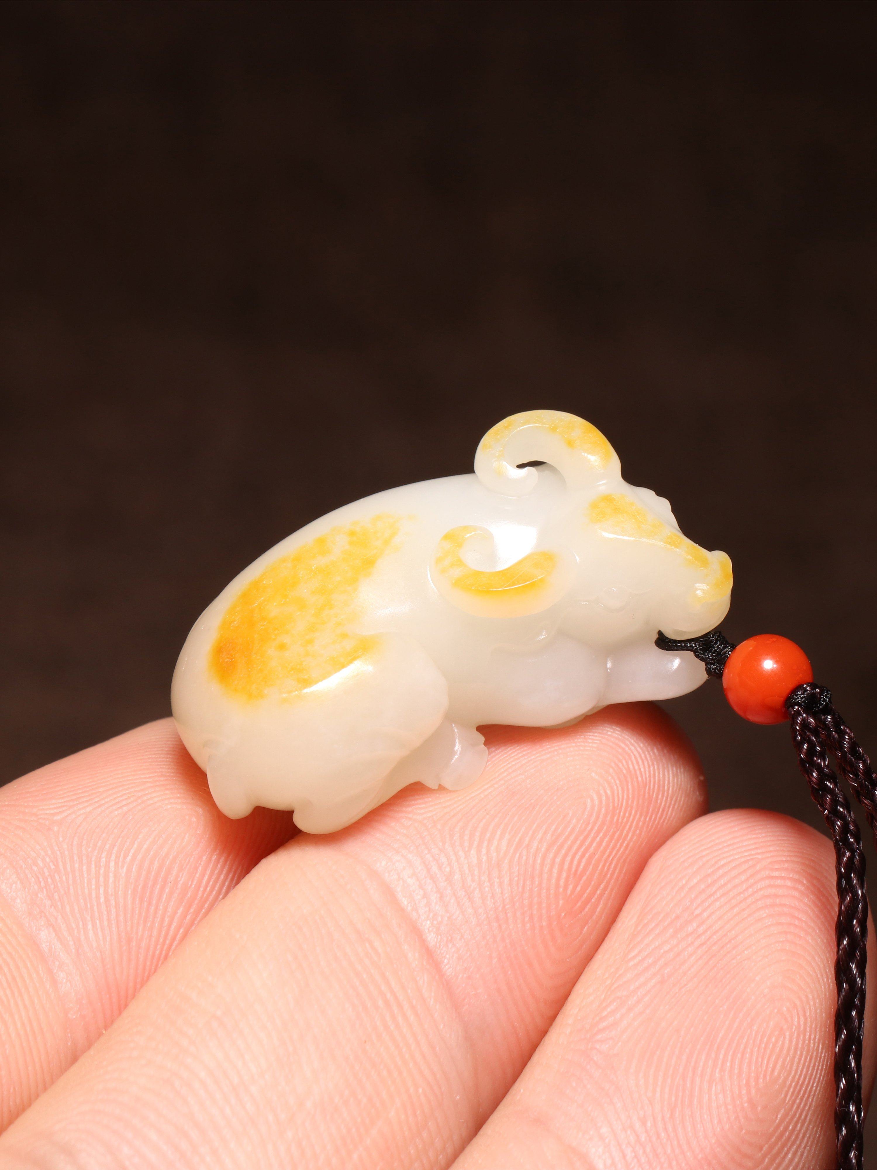 已付款勿拍新疆和田籽料牛白玉籽料牛气冲天十二生肖