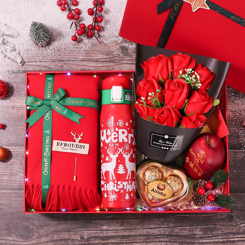 新年跨年元旦节礼物送女朋友本命年牛年送给老师儿童围巾手套套装