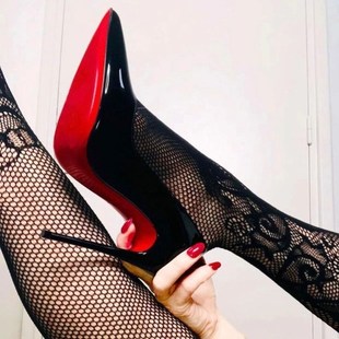 高跟鞋床上女细跟2022年新款夏季黑色红底10厘米性感尖头单鞋