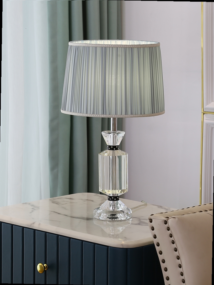 主卧水晶台灯欧式奢华卧h室床头灯浪漫简约现代高档轻奢家用温馨