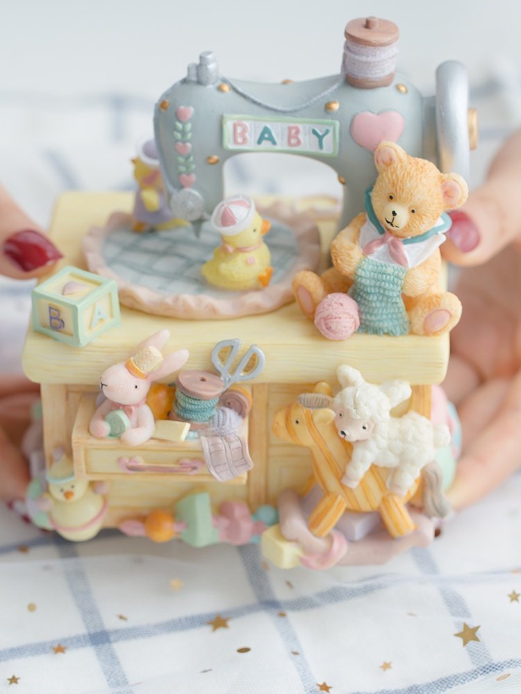 小女生六一儿童节礼物61节日快乐送女儿八音盒惊喜生日礼品小孩