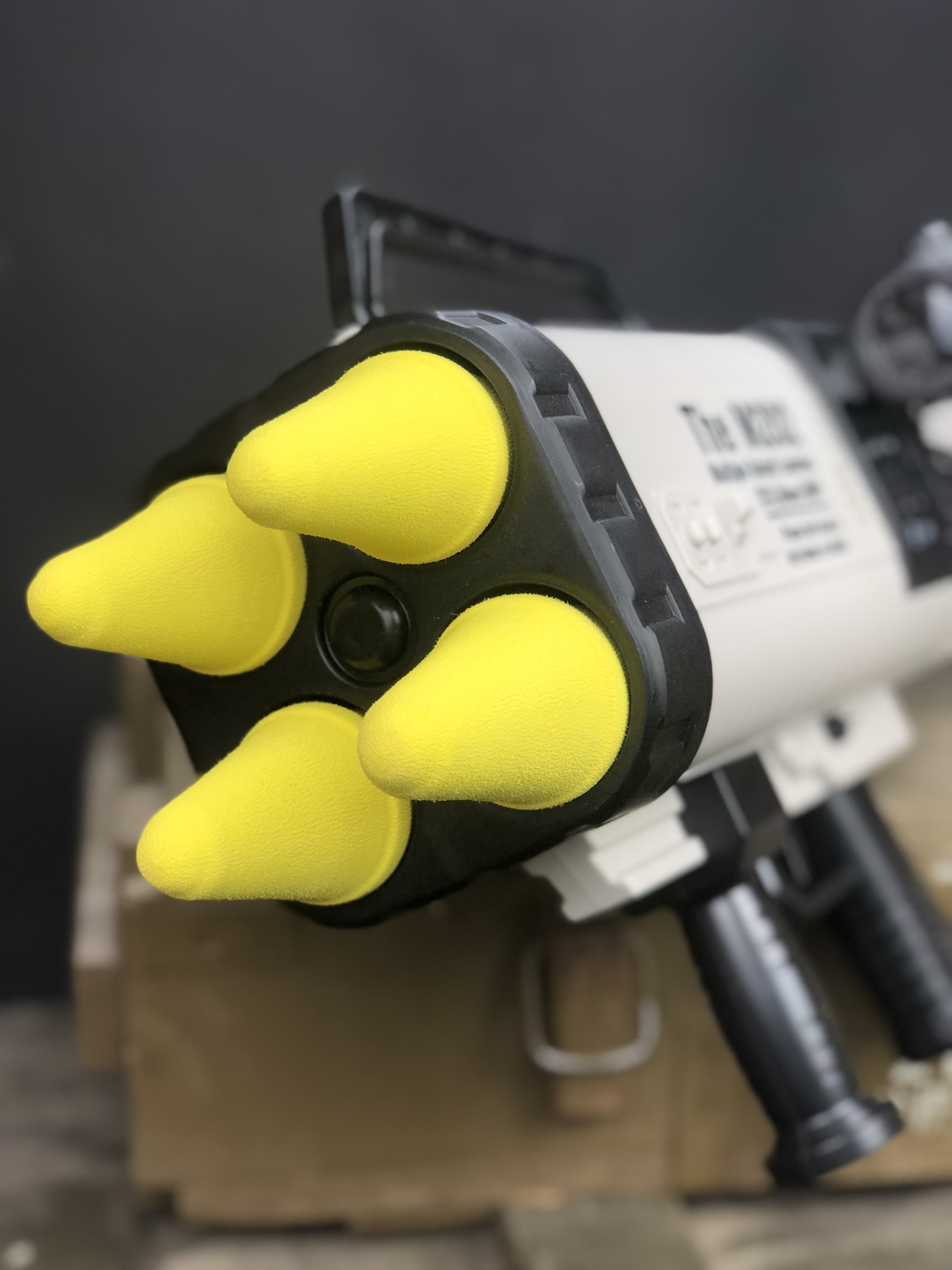 m202四连筒火箭炮大号声光迫击炮四联发射导弹儿童男孩玩具软弹枪