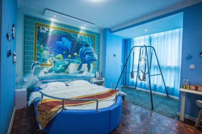 热销情趣家具_主题酒店家具红床船床情趣民宿主题酒店床水床宾馆多