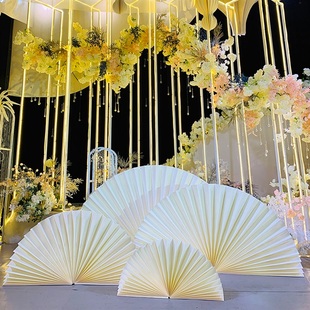 定制婚庆道具扇花装饰婚礼舞台背景折叠纸扇子商场橱窗瓦楞纸场景