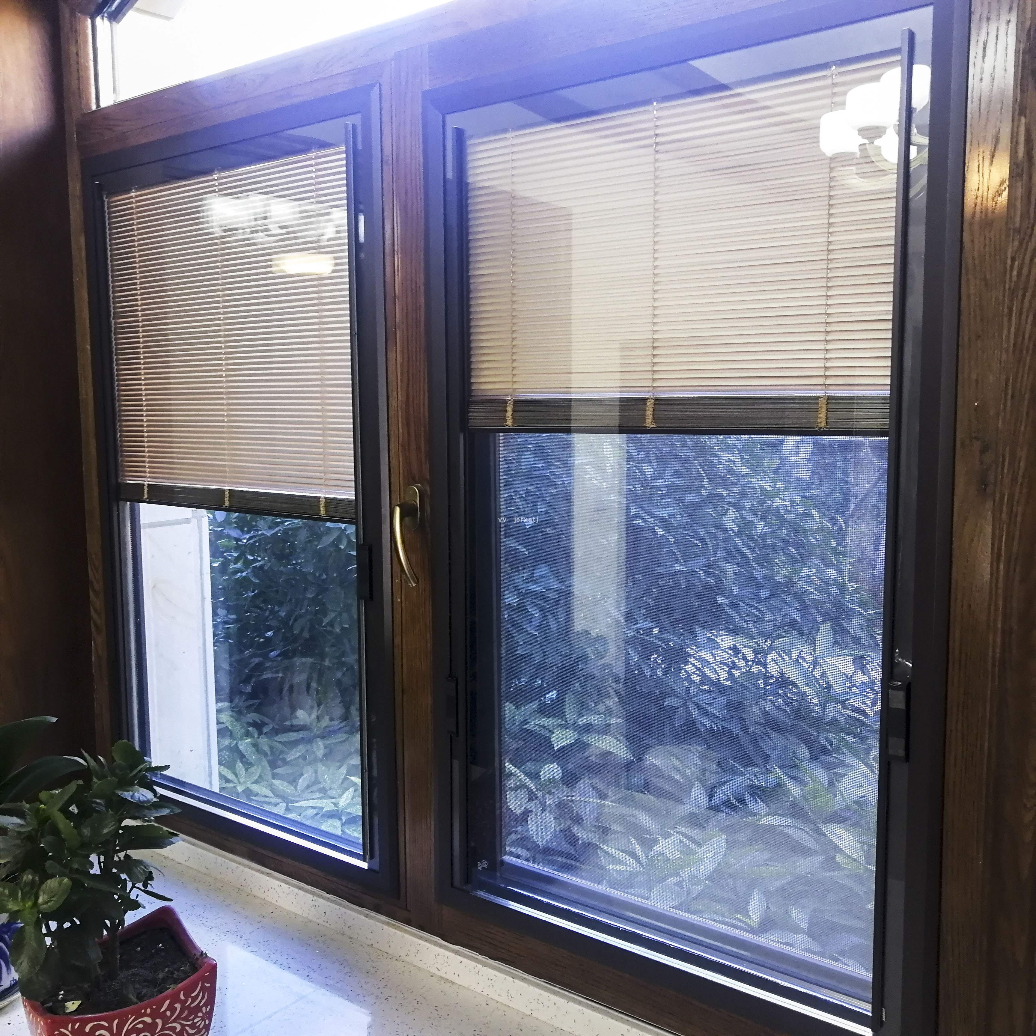 铝合金降噪保温磁控百叶窗内置边框防紫外线钢c化玻璃遮光百叶窗