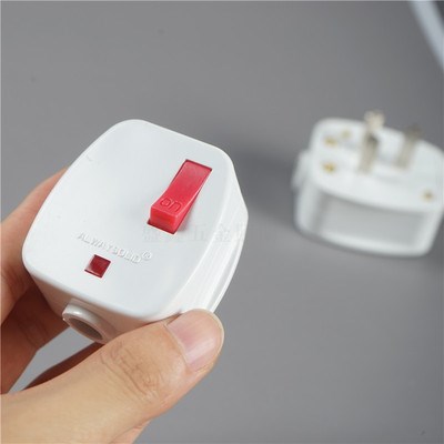 永坚107带开关指示灯m10三扁250电源插头高品质工业可接线插头