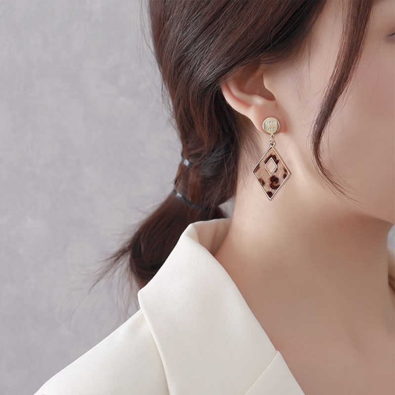 性感个性豹纹耳环耳夹无耳洞女修饰脸型气质长款几何菱形耳坠女