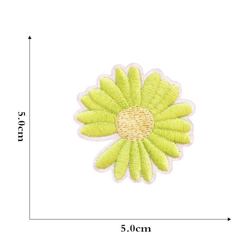 一折电脑刺绣定制_定制款自粘小雏菊刺绣布贴时尚电脑包包装饰贴花