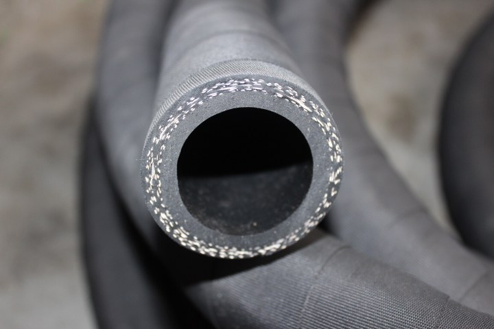 夹布橡胶管高压橡胶管高温黑胶管皮管四分六分一寸两寸喷沙管水管