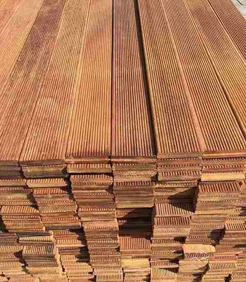 实木防腐木地板印尼菠萝格板材室外阳台露台防水户外木方木板现货