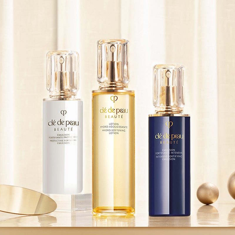 一折cpb套装三件套_夏河甄选韩免cpb/肌肤之钥 新版水乳三件套盒 滋润