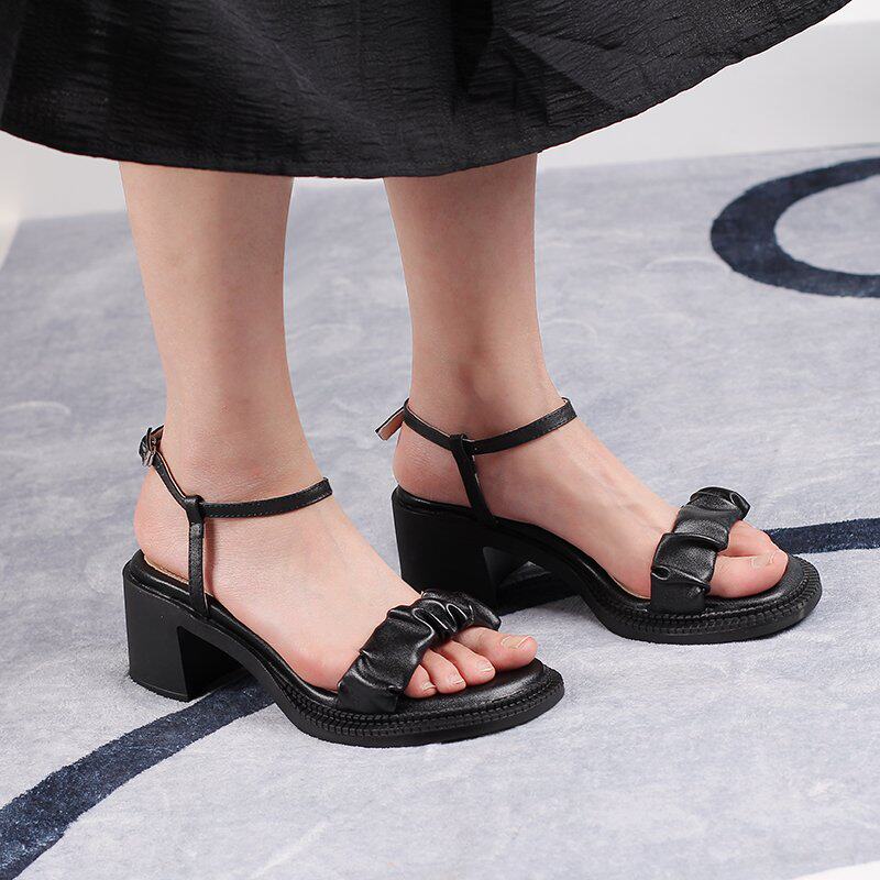 (今日6.2折)厚底凉鞋女夏季2021年新款露趾大学生一字带粗跟仙女风软