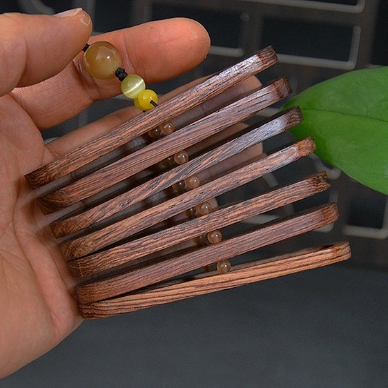 蝈蝈刮板器拉抓引叫板引叫用品神器工具手逮爬虫