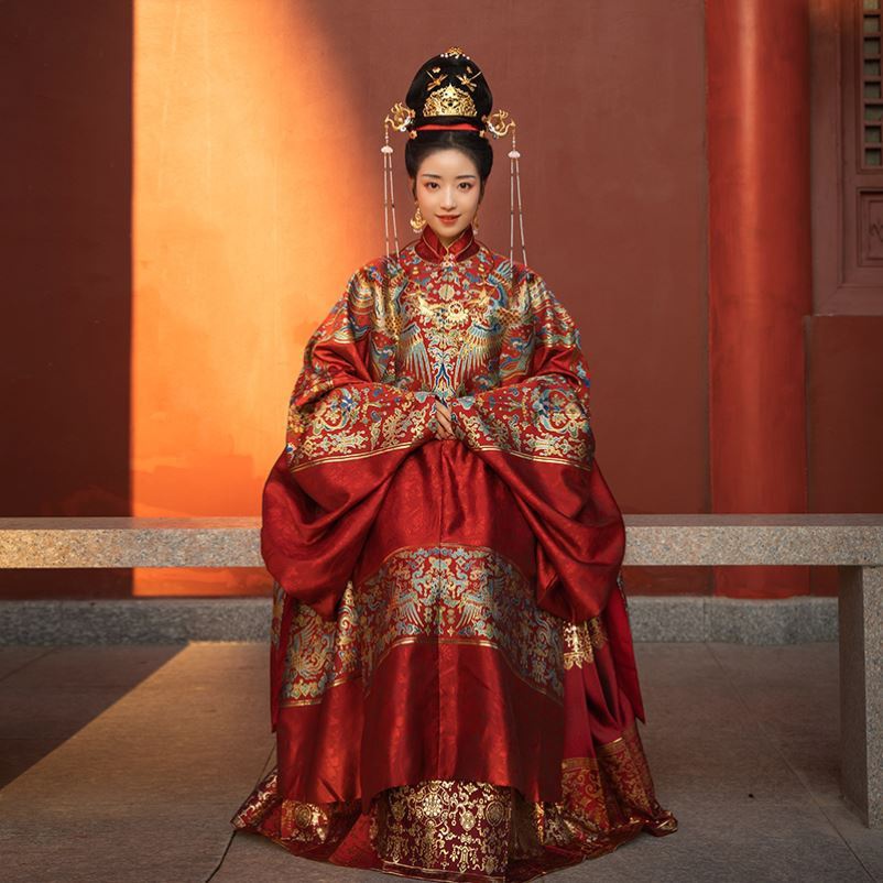 凤冠霞帔婚服全套