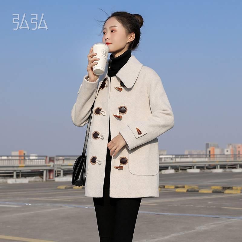 牛角扣毛呢外1套女小个子短款202秋冬季新款妮子宽松加厚呢子大衣