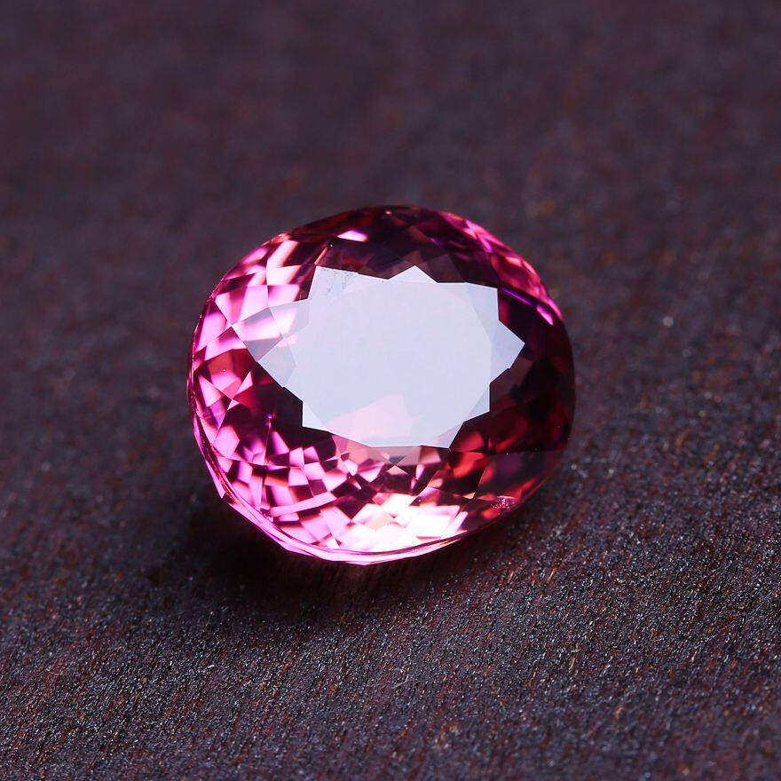大颗粒极品天然红碧玺戒面裸石 干净 火彩美 切工好 闪耀6.75克拉