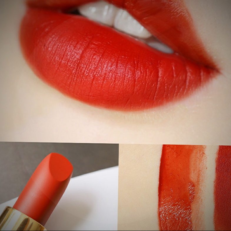 口红湿润