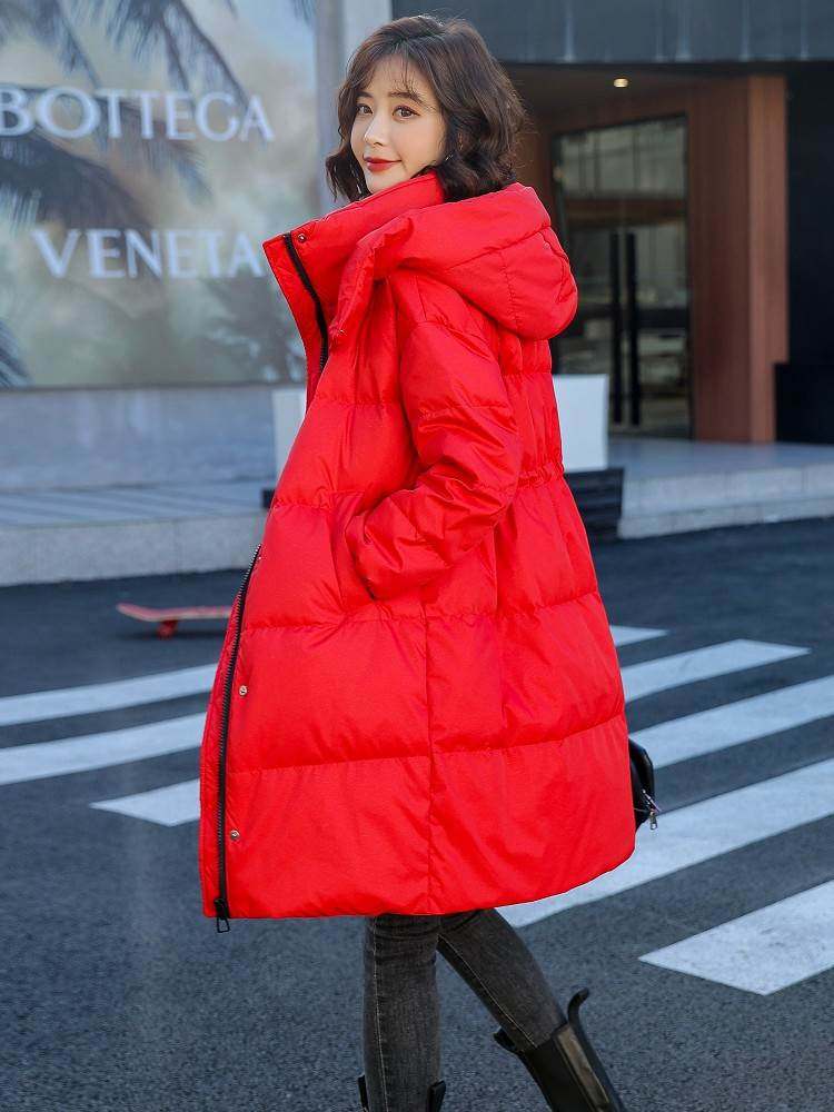 加肥加大码羽绒服女中长款2021新款冬装200斤胖mm240红色连帽外套