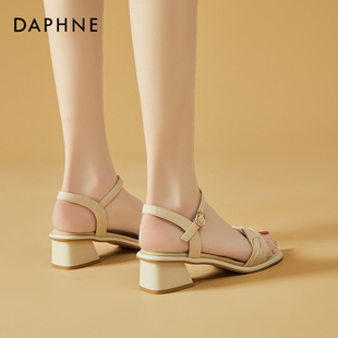 Daphne/达芙妮~女王推荐低跟百搭不累脚凉鞋仙女风配裙子穿的鞋子