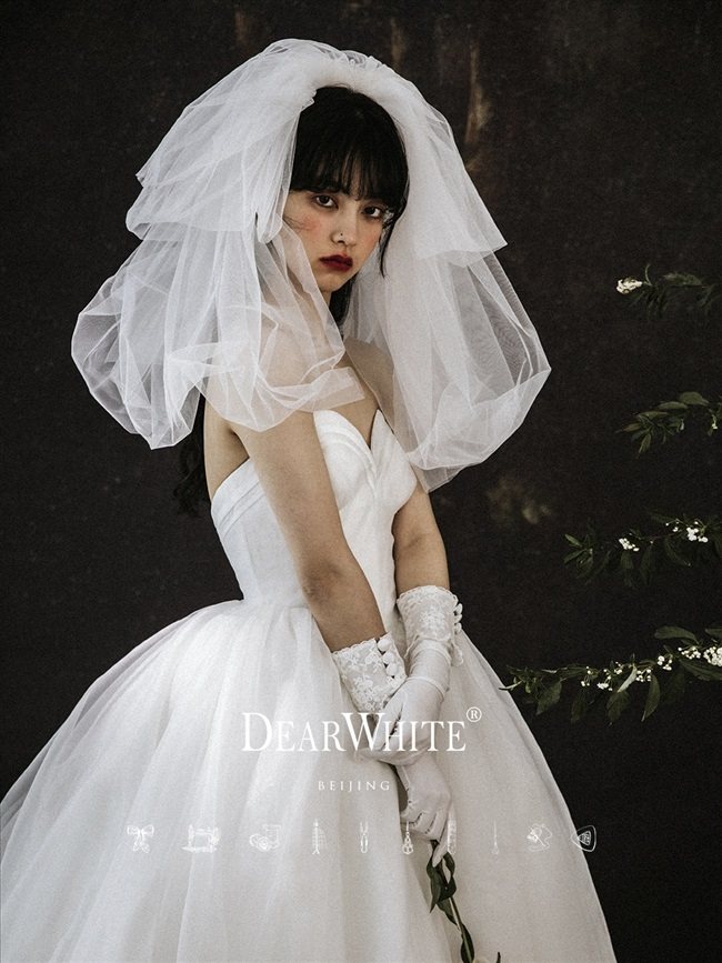 云谣复古森系结婚礼轻h婚纱女旅拍短新娘头纱头饰简约0