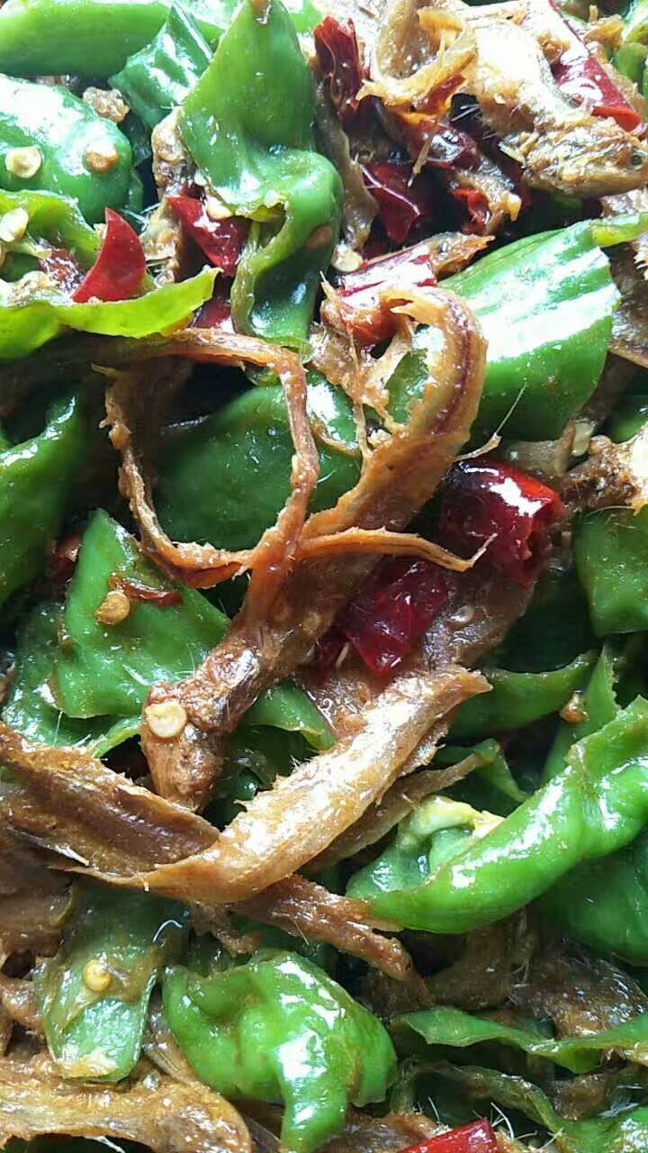 小干鱼炒辣椒即食熟食香辣美食私房菜好吃现做新鲜美味营养包邮