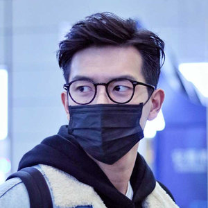 圆形黑色眼镜框图片