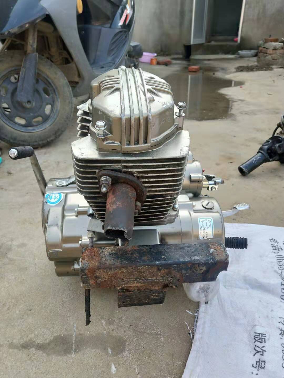 二手隆鑫福田雷沃力帆宗申三轮摩托车风冷150 175 200发动机机头