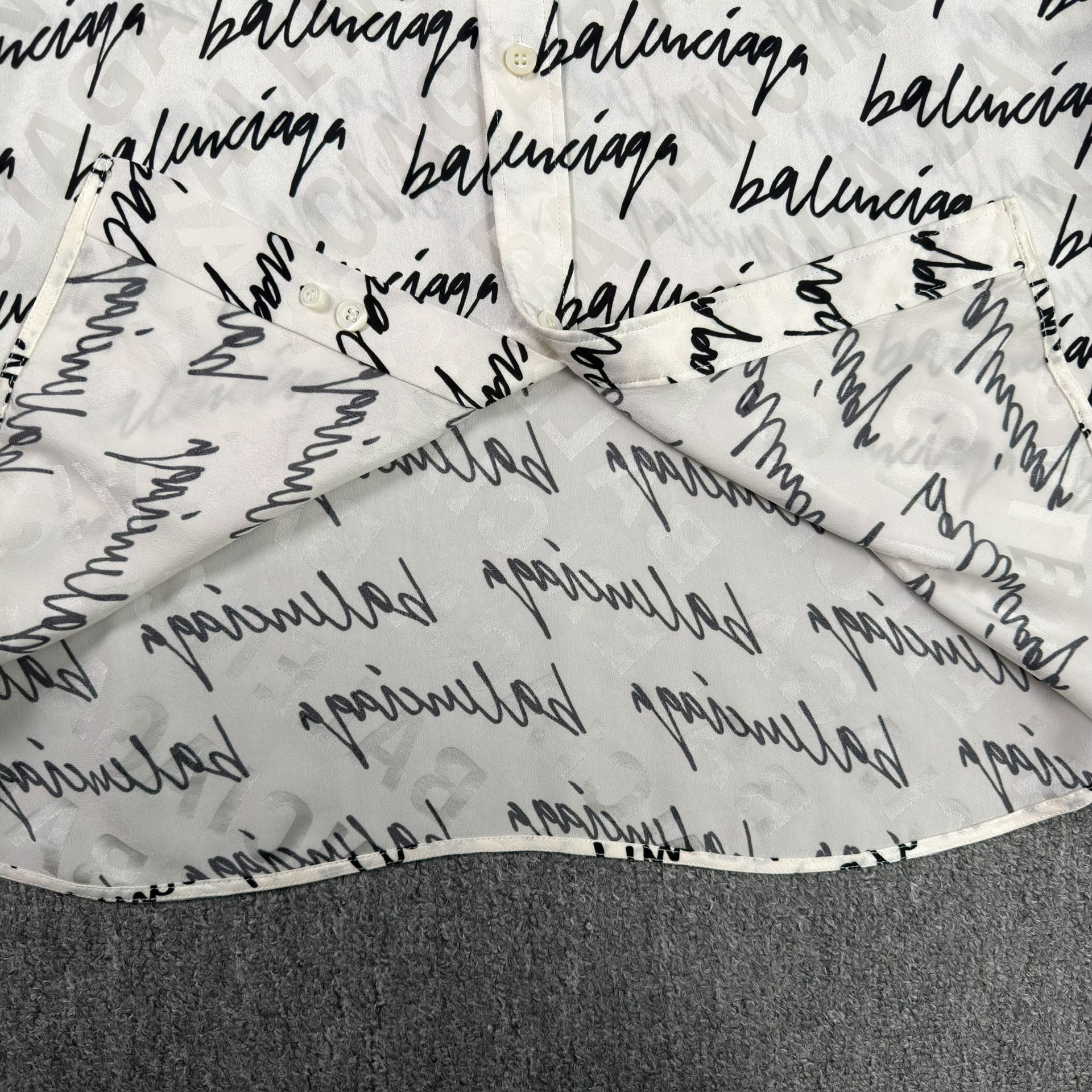 Balenciaga Black Text White Long-Sleeve Shirt — label
