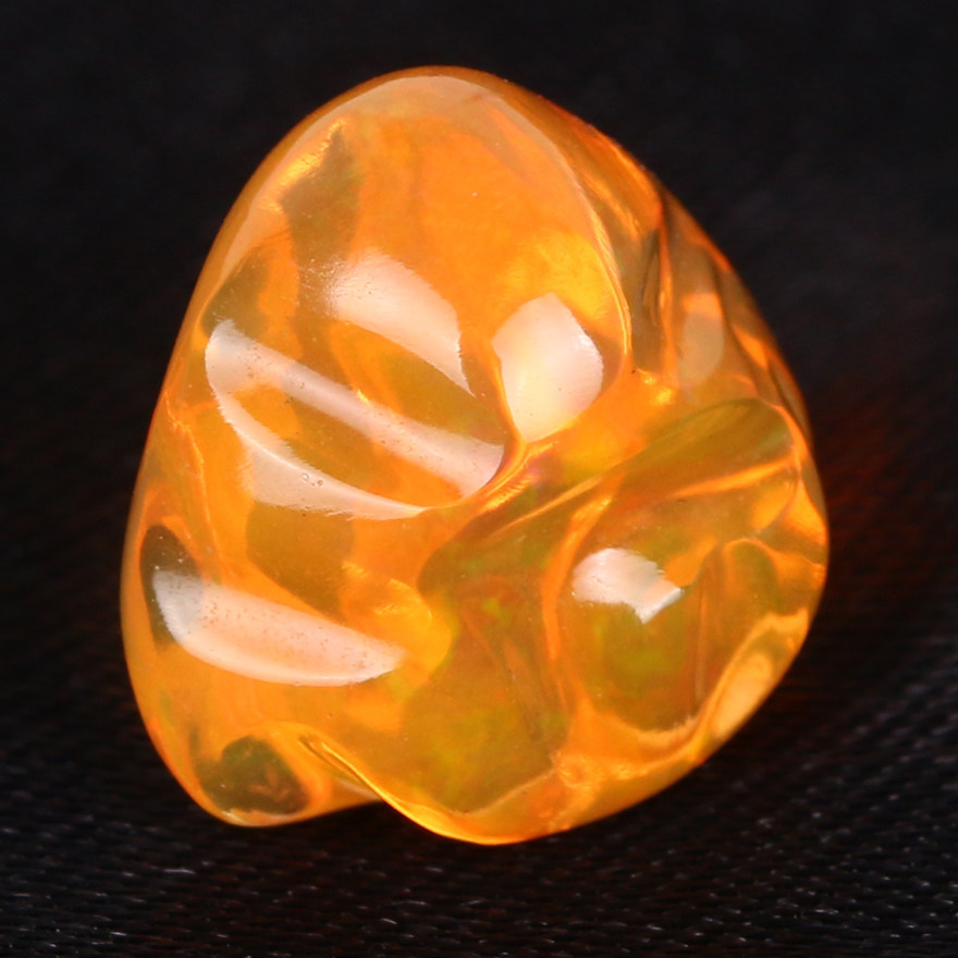 8.04克拉 超美天然火欧泊裸石 宝光四射