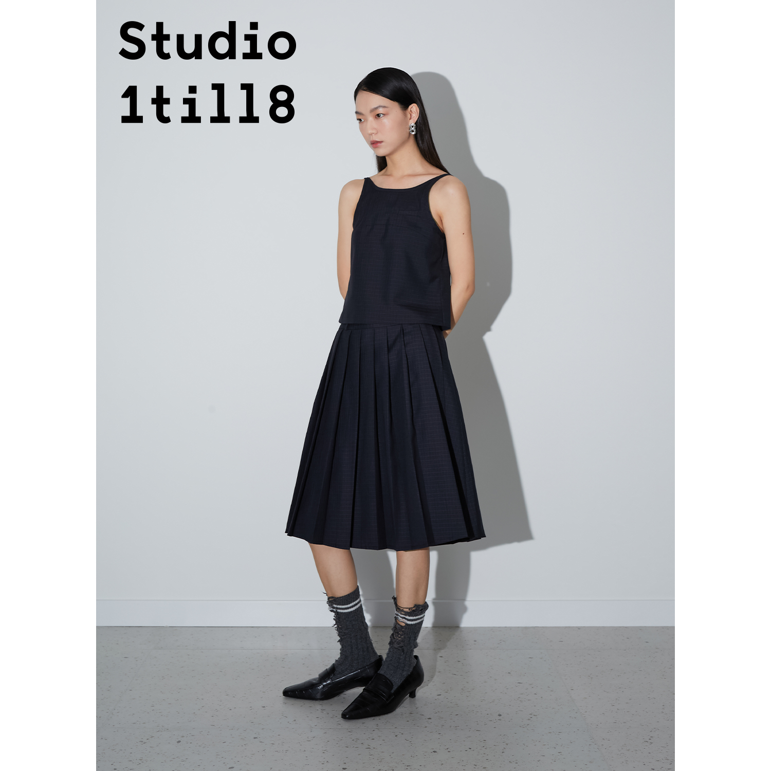 Studio1till8｜藏青格纹轻薄绵羊毛精纺宾霸里吊带背心百褶裙套装