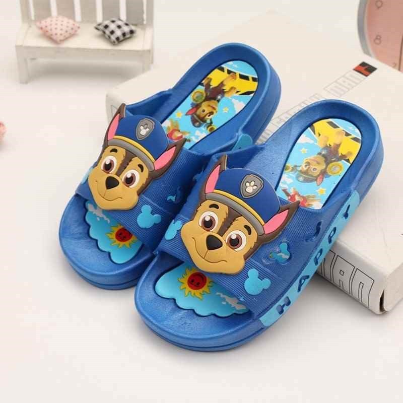 . Children cool slippers summer boy girl boy bathroom inside