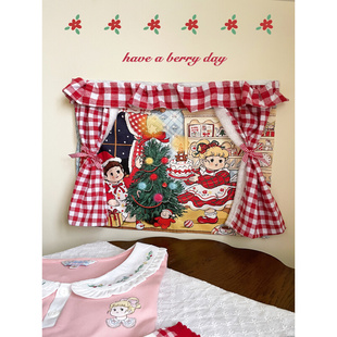 littleberry少女可爱卡通圣诞氛围红格魔术贴可拆洗墙面遮挡挂布