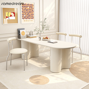奶油风系餐桌侘寂法式复古岩板椅子极简岛台一体小户型纯白白色椅