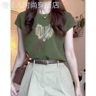 绿色正肩爱心印花短袖t恤女装2023夏季新款美式复古独特别致上衣