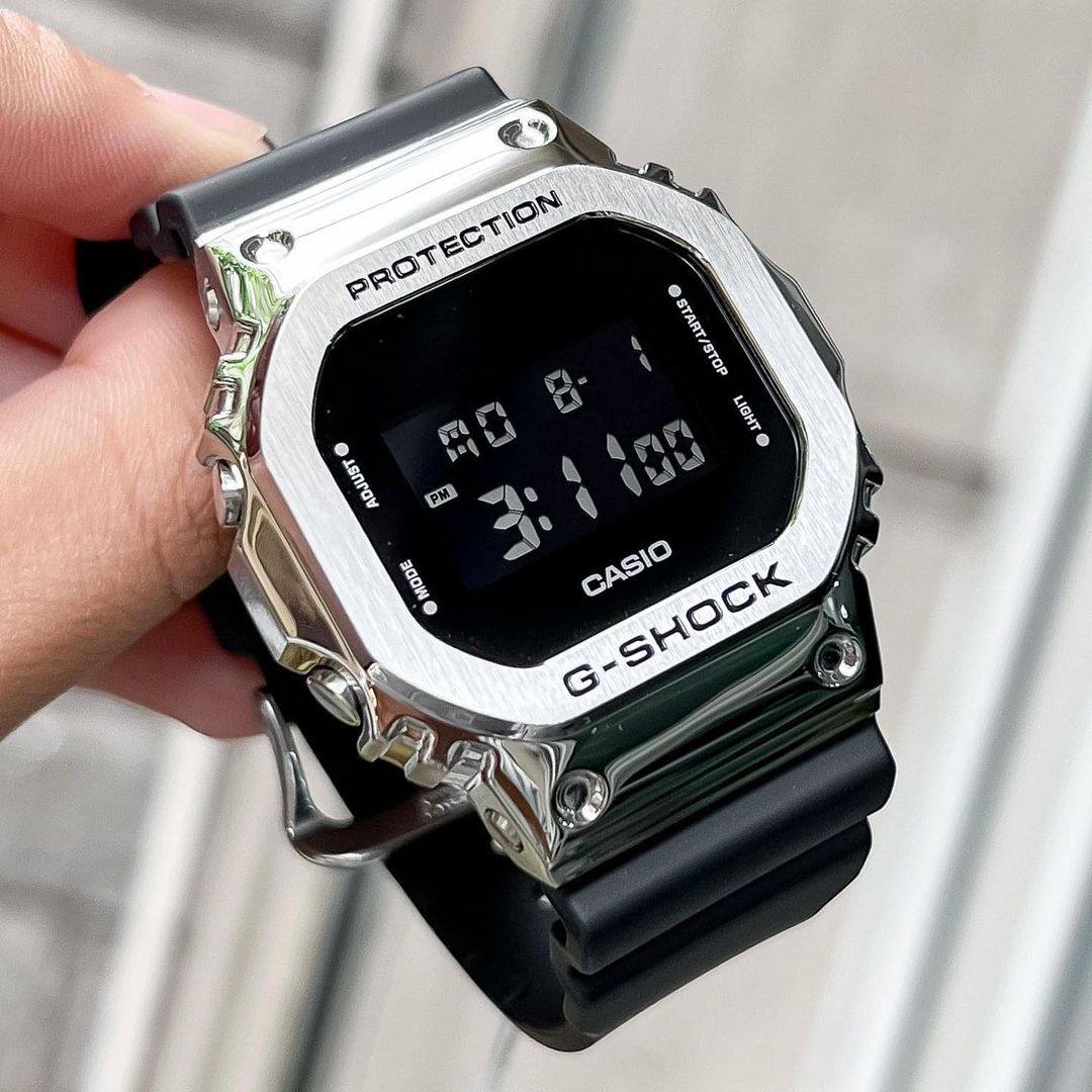 卡西欧手表男gshock王一博同款银魂金属小方块复古数显腕表gm5600