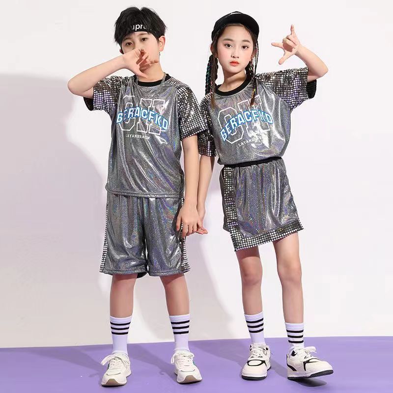 六一儿童啦啦队演出服小学生运动会开幕式服装亮片爵士舞街舞潮服