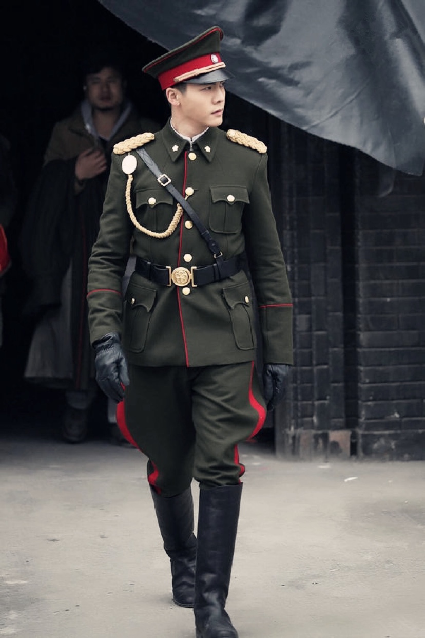 特价服装租赁 古装_老九门佛爷演出服出租民国军阀服装租赁无心法师